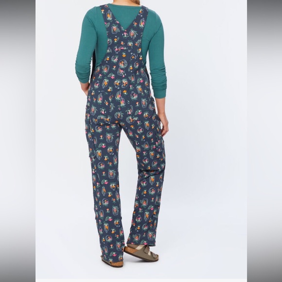 Duluth Trading Co Women's Heirloom Gardening Lined Bib Overalls - Picture 3 of 9
